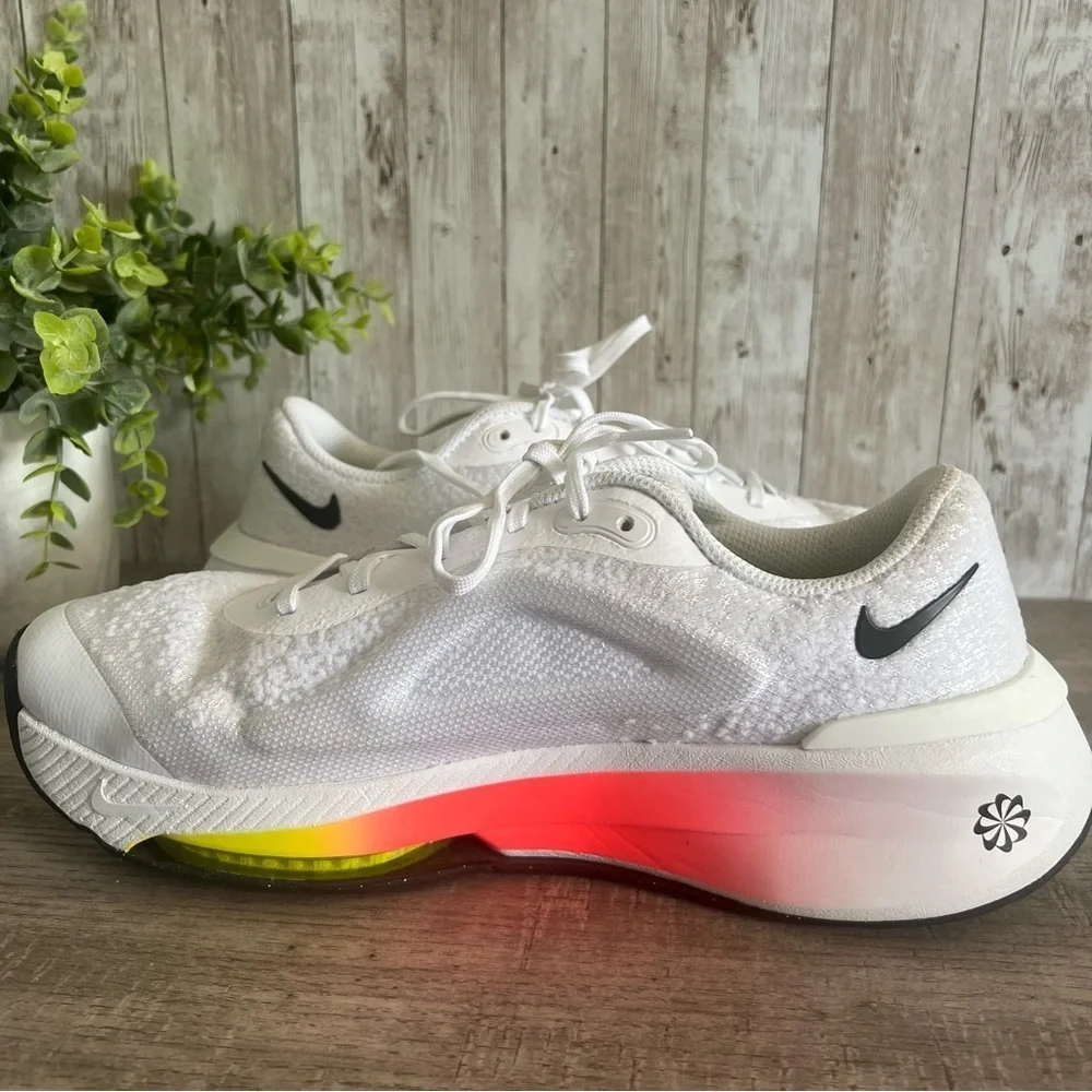 Nike Versair White Sneakers Womens Size 9 DZ3547